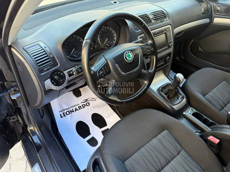 Škoda Octavia 1.6 TDI Sport line