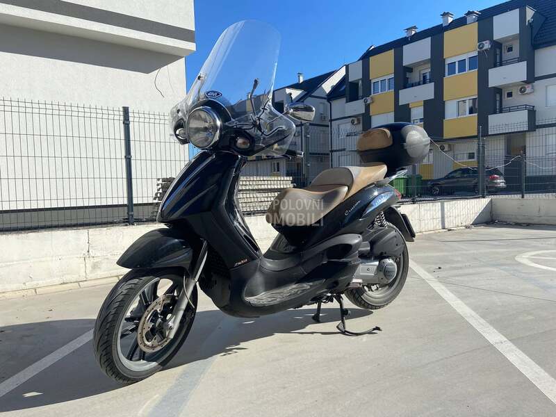 Piaggio Beverly 250 cruiser