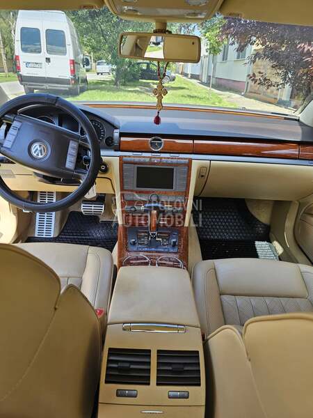 Volkswagen Phaeton 3.0