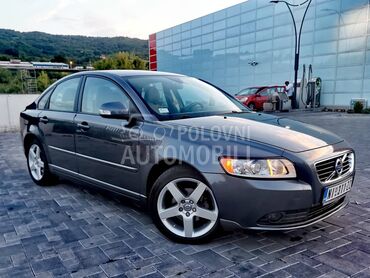 Volvo S40 