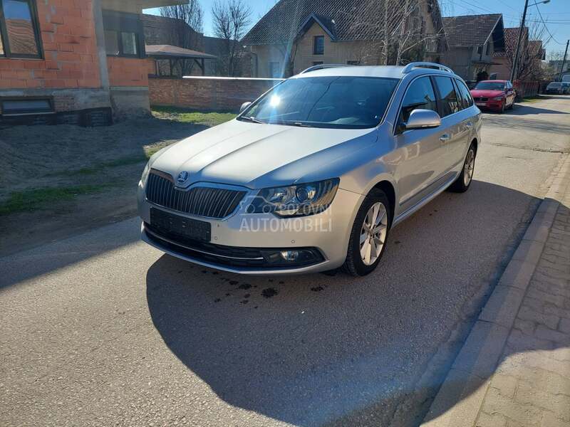 Škoda Superb 