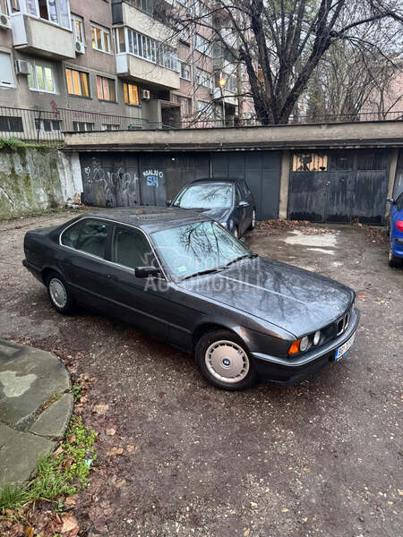BMW 520 E34