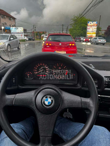 BMW 520 E34