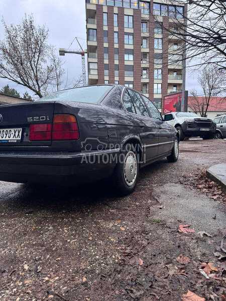 BMW 520 E34