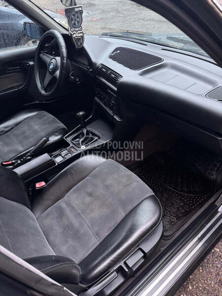 BMW 520 E34