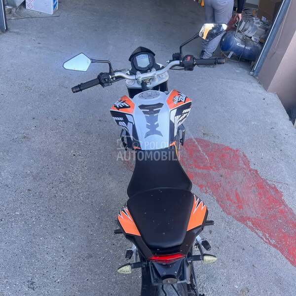 KTM duke 390 reg carbon