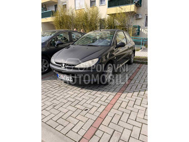 Peugeot 206 1.1