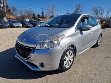 Peugeot 208 A K C I J A