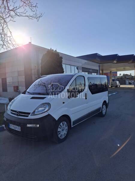Opel Vivaro 