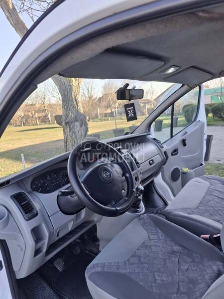 Opel Vivaro 