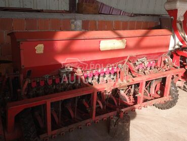 IMT zitna sejalica 23 reda