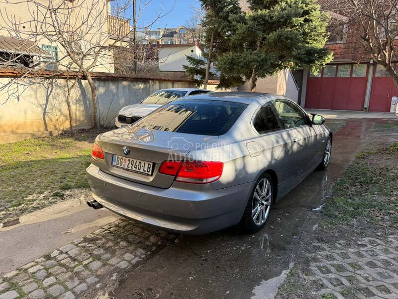 BMW 320 E92