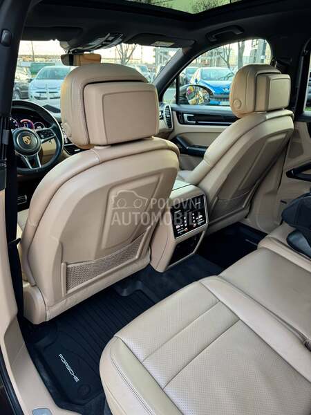Porsche Cayenne S Exclusive