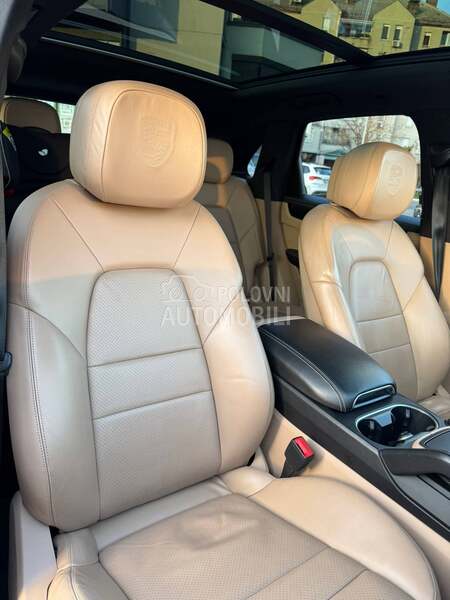 Porsche Cayenne S Exclusive