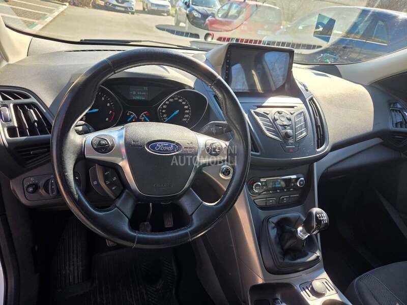 Ford Kuga 