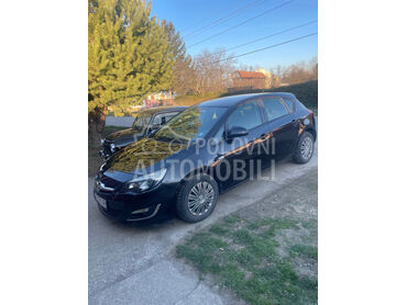 Opel Astra J 1.4