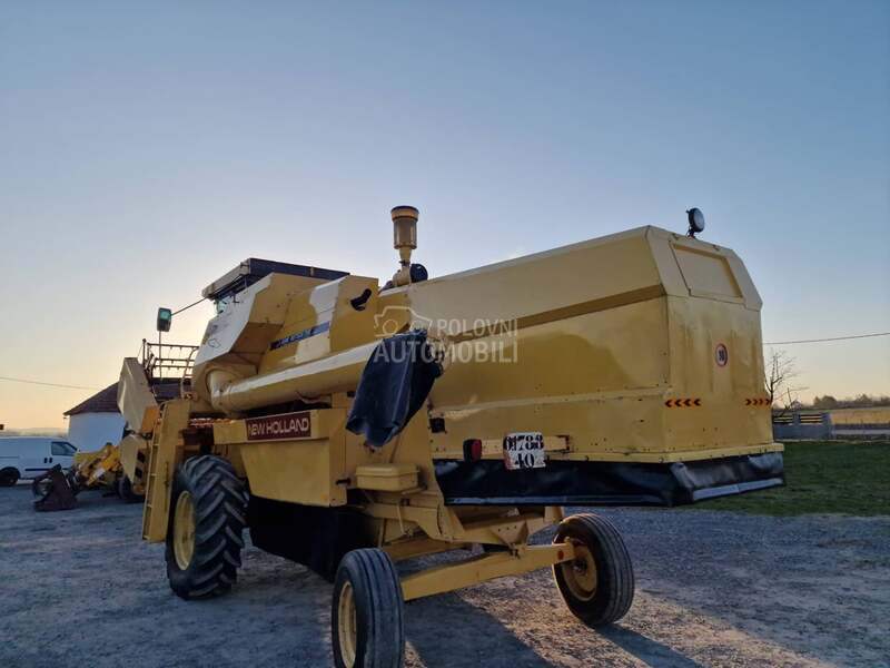 New Holland 8040 3 metra