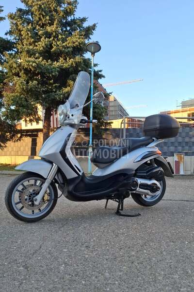 Piaggio Beverly 500