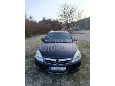 Opel Signum 