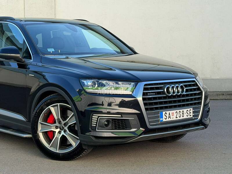 Audi Q7 E tron
