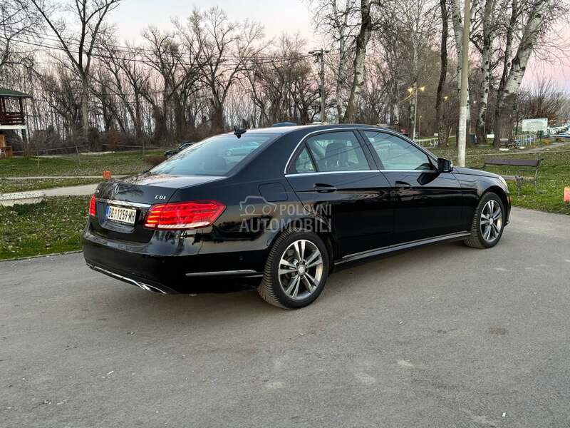 Mercedes Benz E 220 CDI