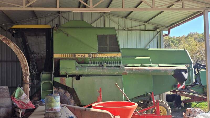 John Deere 1075