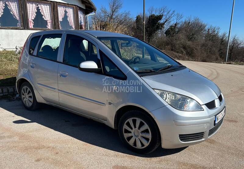 Mitsubishi Colt 