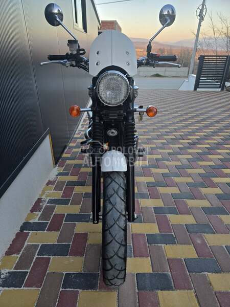 Triumph Scrambler 900