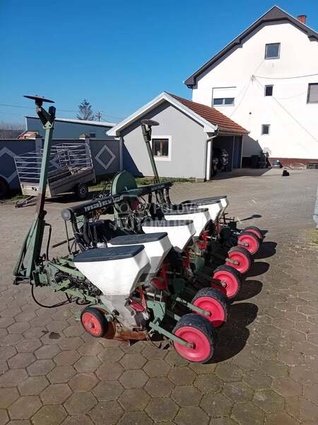 Majevica hidrosklopiva