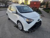 Toyota Aygo 1.0B N.A.V.I