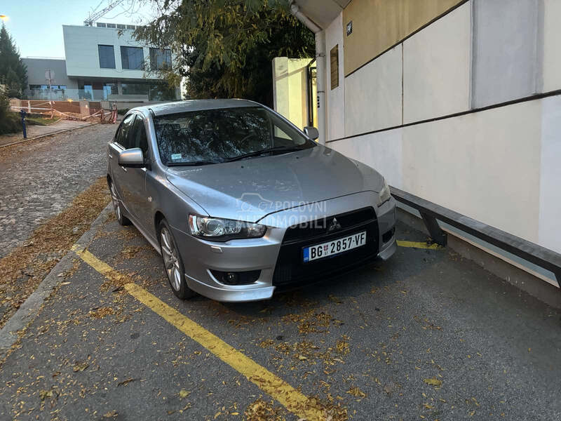 Mitsubishi Lancer 2,0