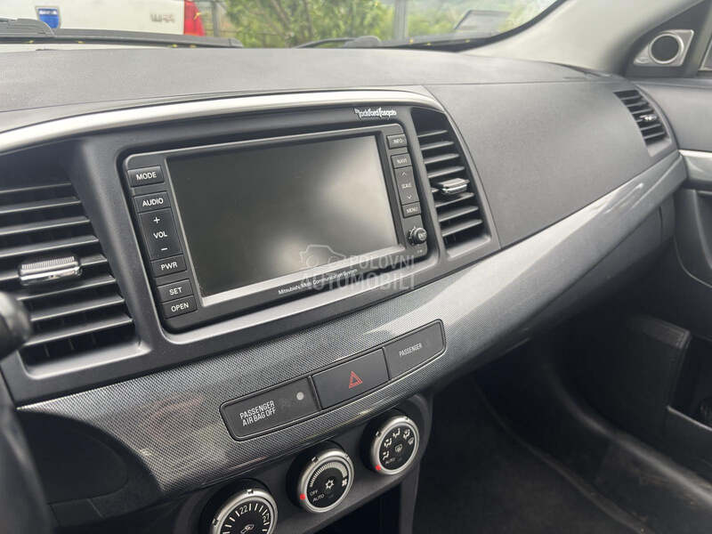 Mitsubishi Lancer 2,0