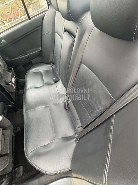 Mitsubishi Lancer 2,0