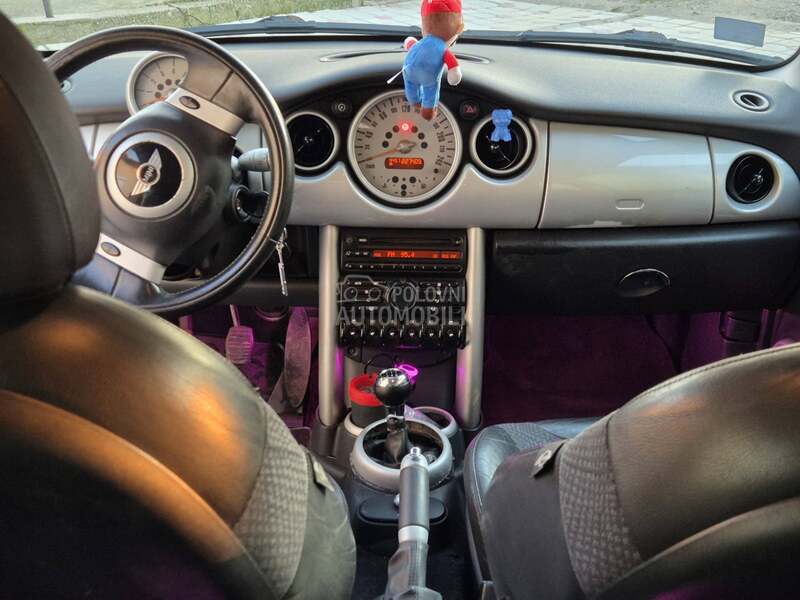 MINI Cooper 
