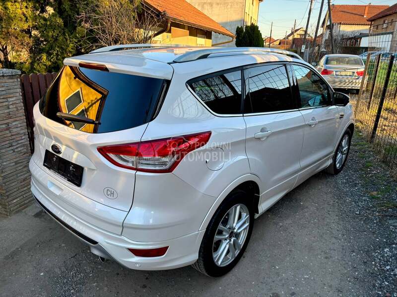 Ford Kuga 2.0tdci TITANIUM/CH
