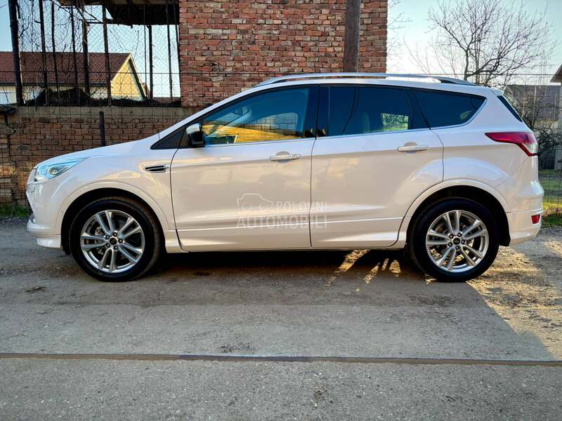 Ford Kuga 2.0tdci TITANIUM/CH