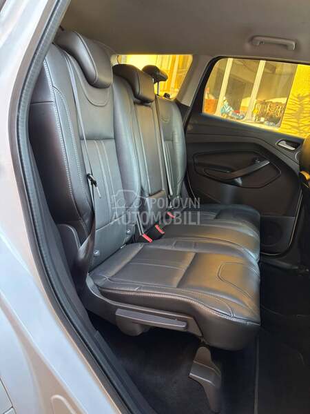 Ford Kuga 2.0tdci TITANIUM/CH