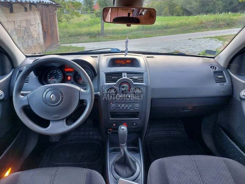 Renault Megane 1.6 16V