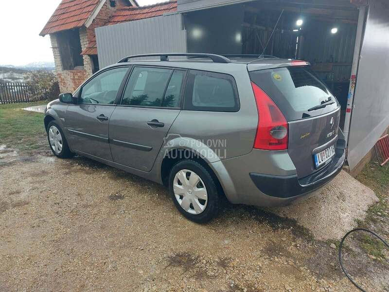 Renault Megane 1.6 16V