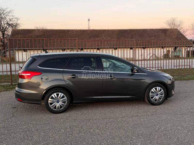 Ford Focus Titanium