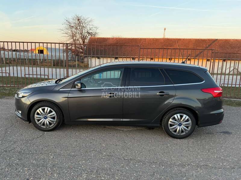 Ford Focus Titanium