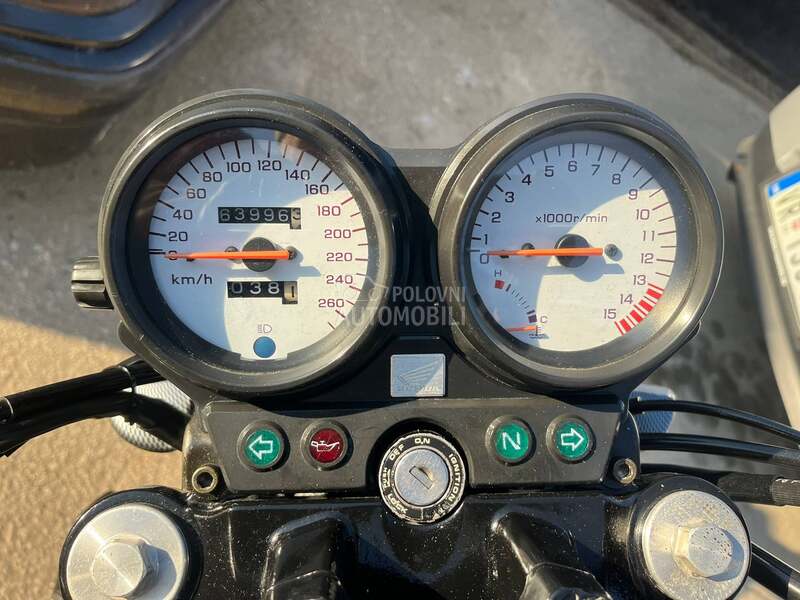 Honda hornet 600
