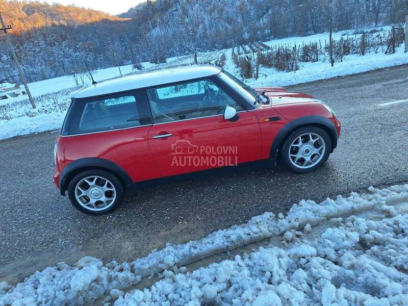 MINI Cooper 1.6