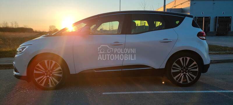 Renault Scenic 1.6 dci INITIALE Par