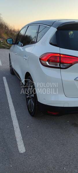 Renault Scenic 1.6 dci INITIALE Par