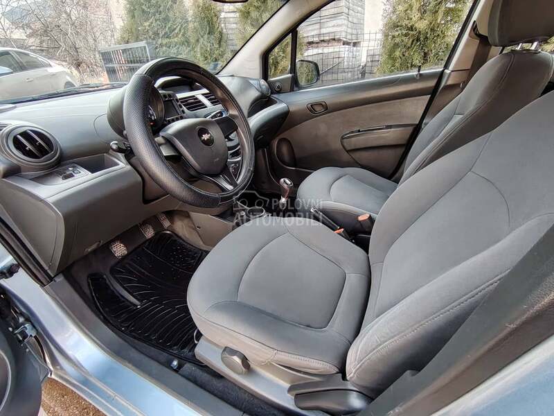 Chevrolet Spark 