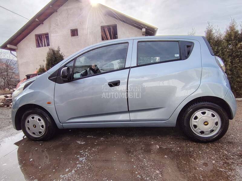 Chevrolet Spark 