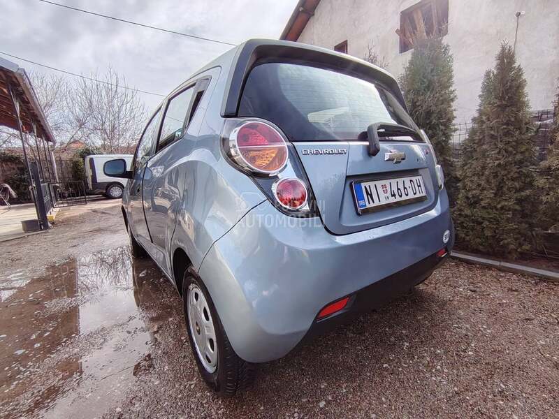 Chevrolet Spark 