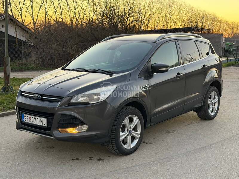 Ford Kuga titanium
