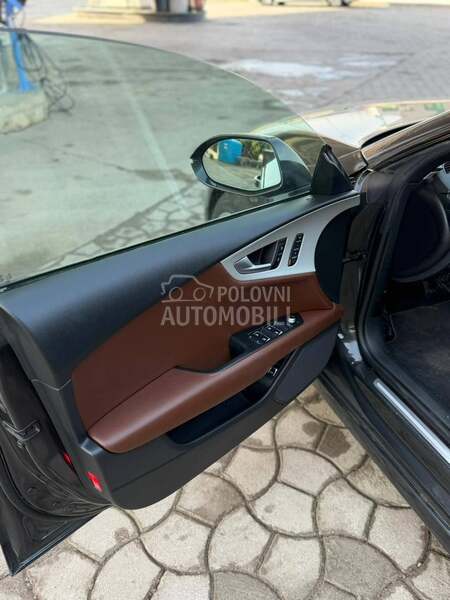 Audi A7 Matrix